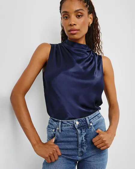 Top Kaleen Navy Rails