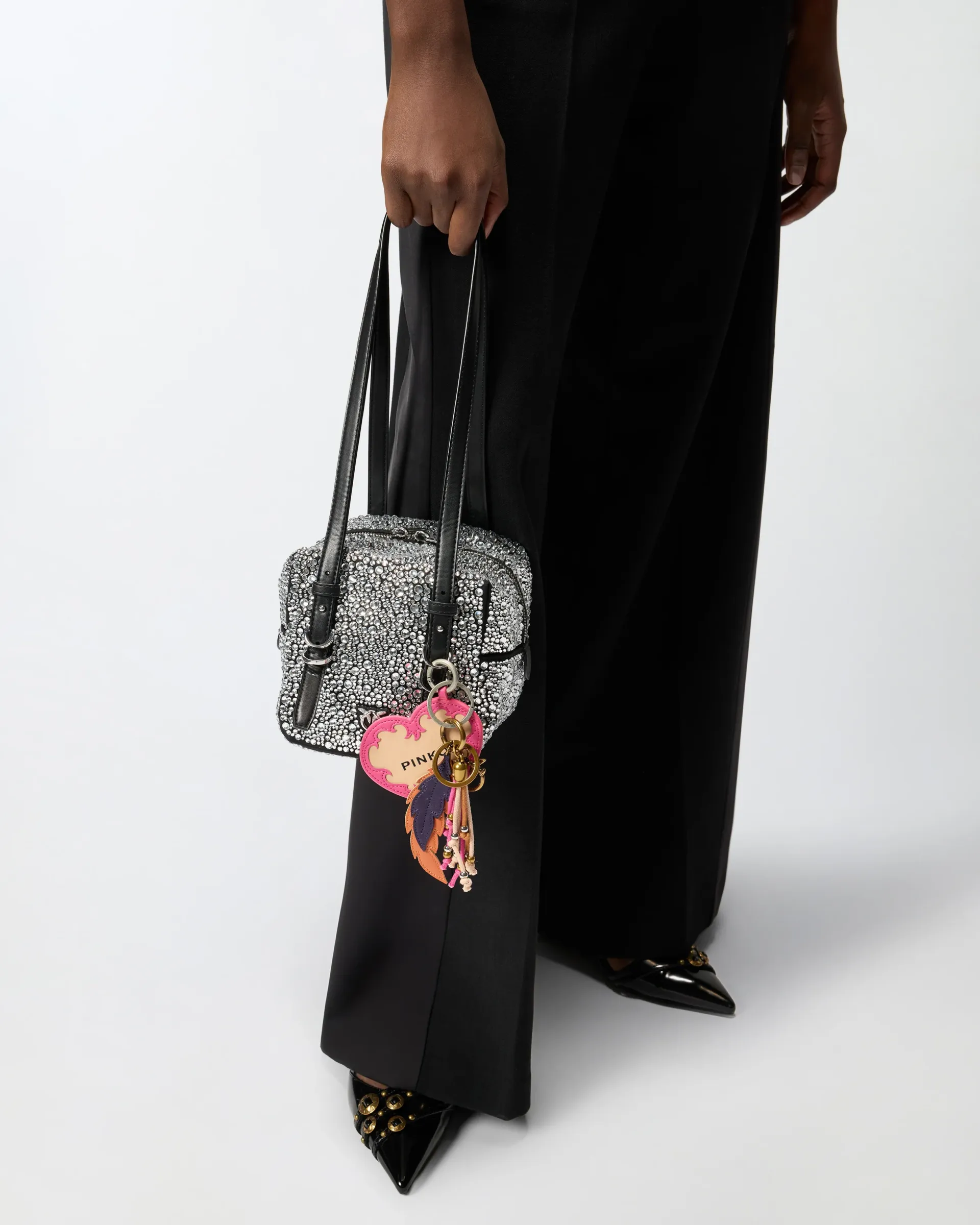 106465A2WFZ99N00001_5