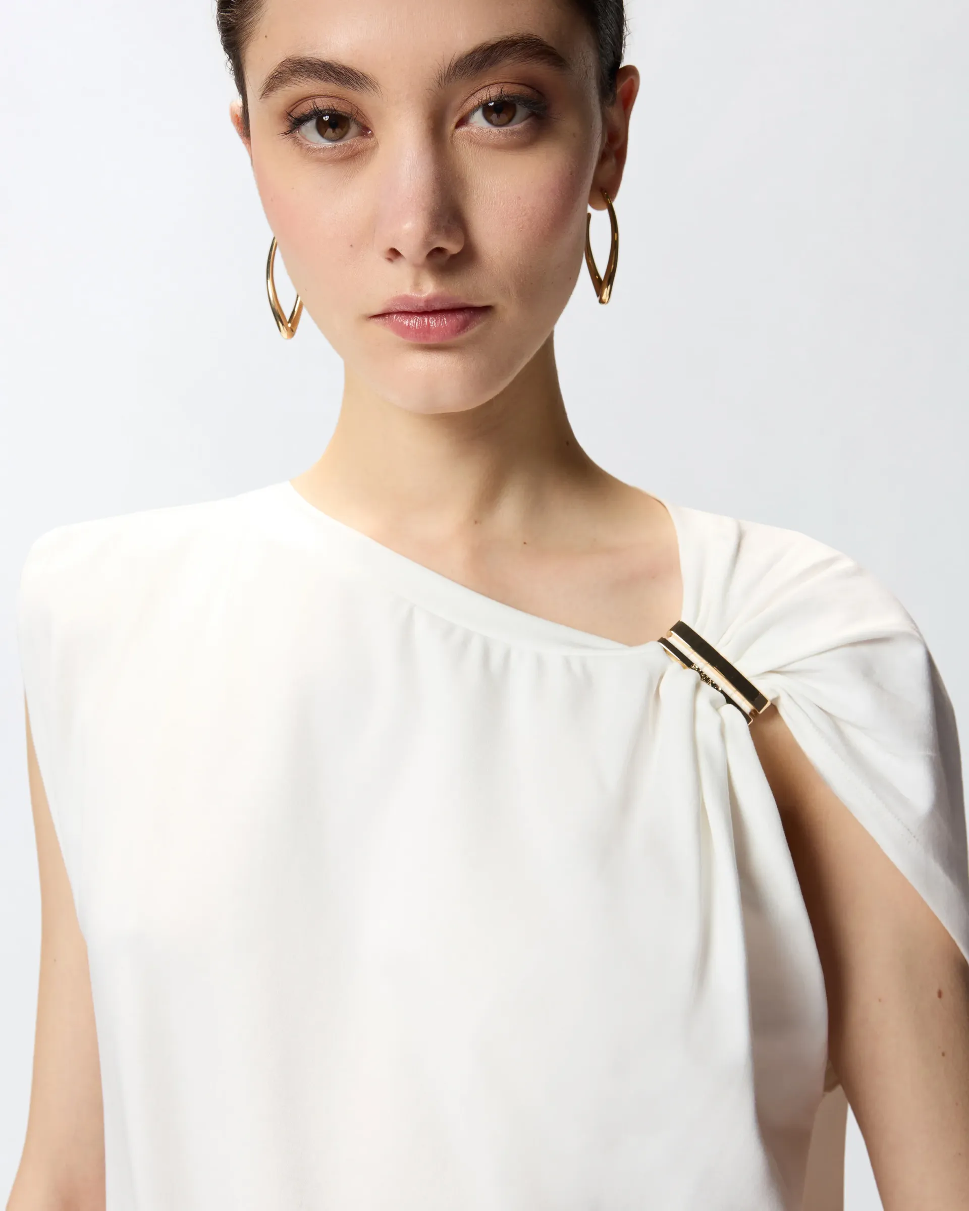 106478A35DZ0500101_4