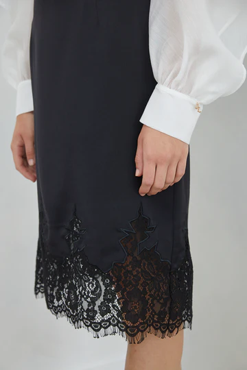 Falda Lencera Melia Jovonna London