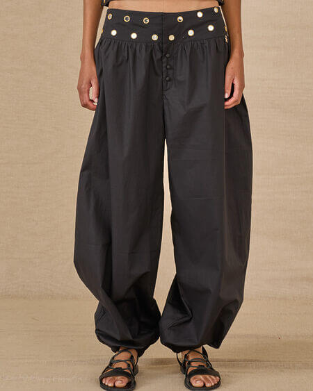 Pantalón Aladino Tachas Souvenir