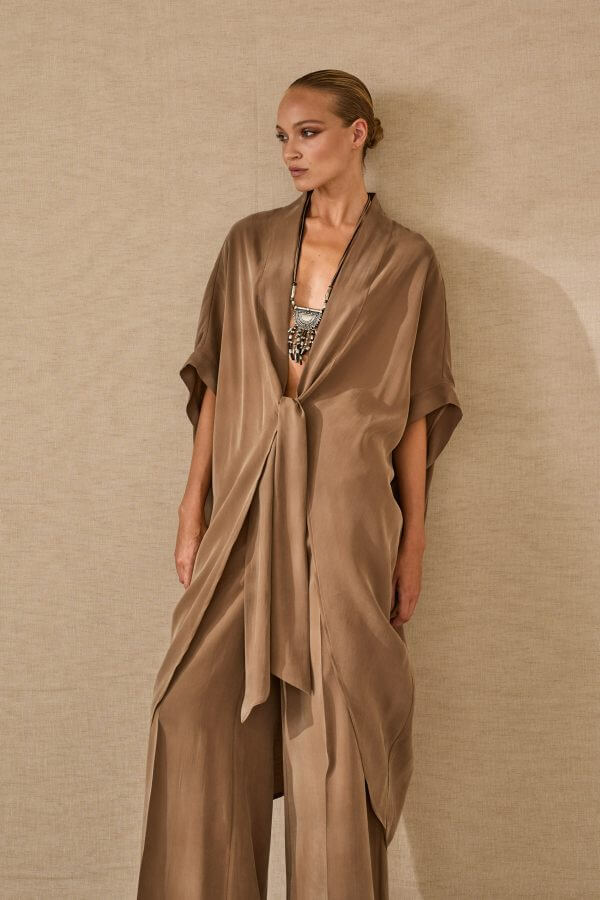 caban-in-modal-w39s0243-325-weba-600x900