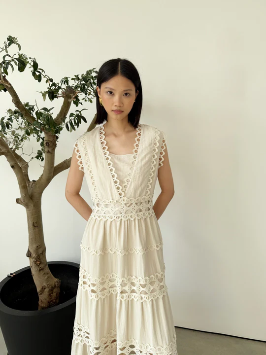 Evika_dress_beige_front_540x