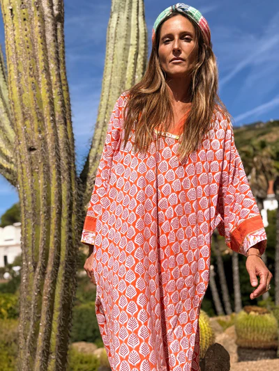 Binifabini-Kaftan-Orange-Pocapoc--02_39fe41ed-55ca-4af9-ab33-08bc504fa3d9