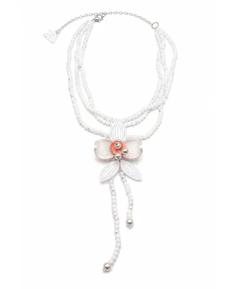 Collar Orquídea Blanca Aura Lausett