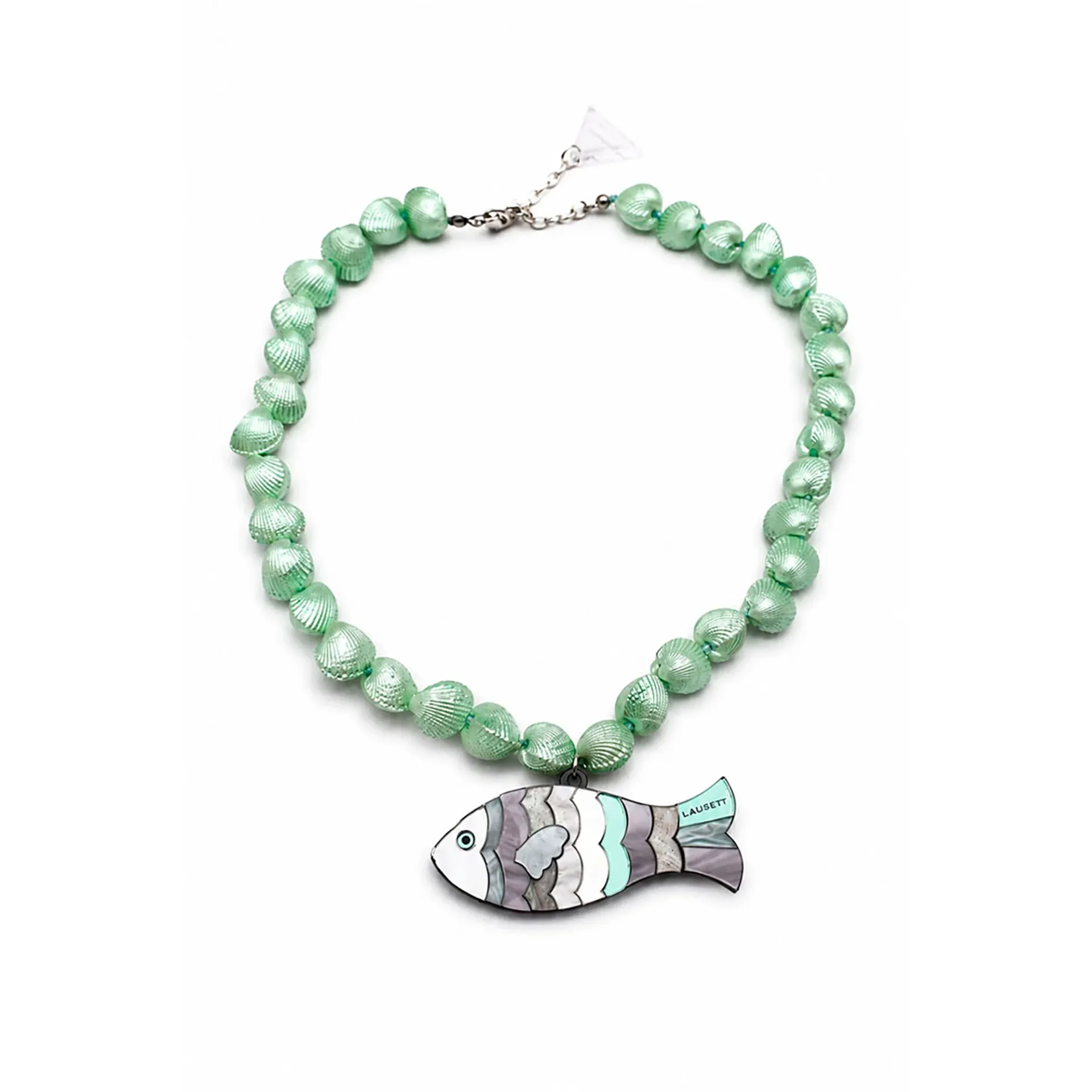 collar-pez-sargo-frente