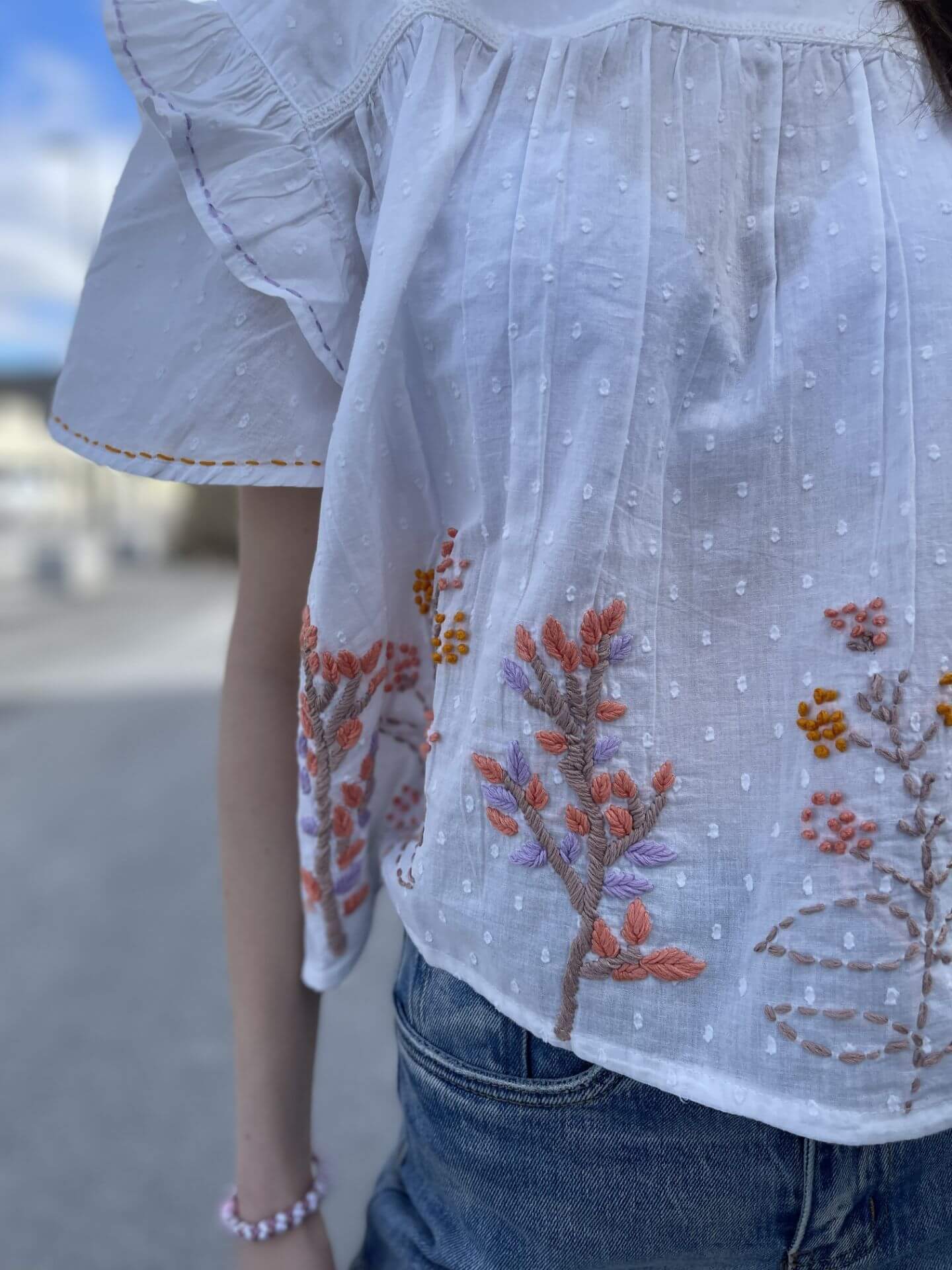 11851936_blouse-orange-purple-embr