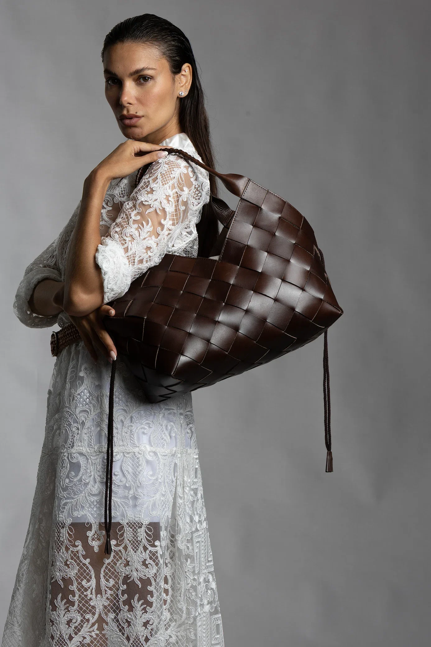 dragon-diffusion-woven-leather-bag-handmade-castello-dark-brown-3