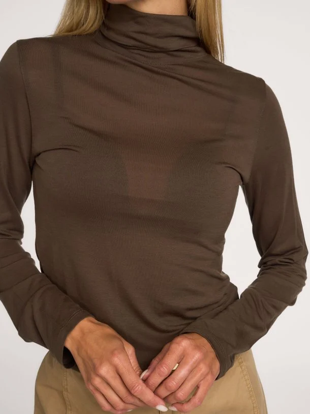 181938_695a809b57-060826-modelfoto4210-product_pdp_large